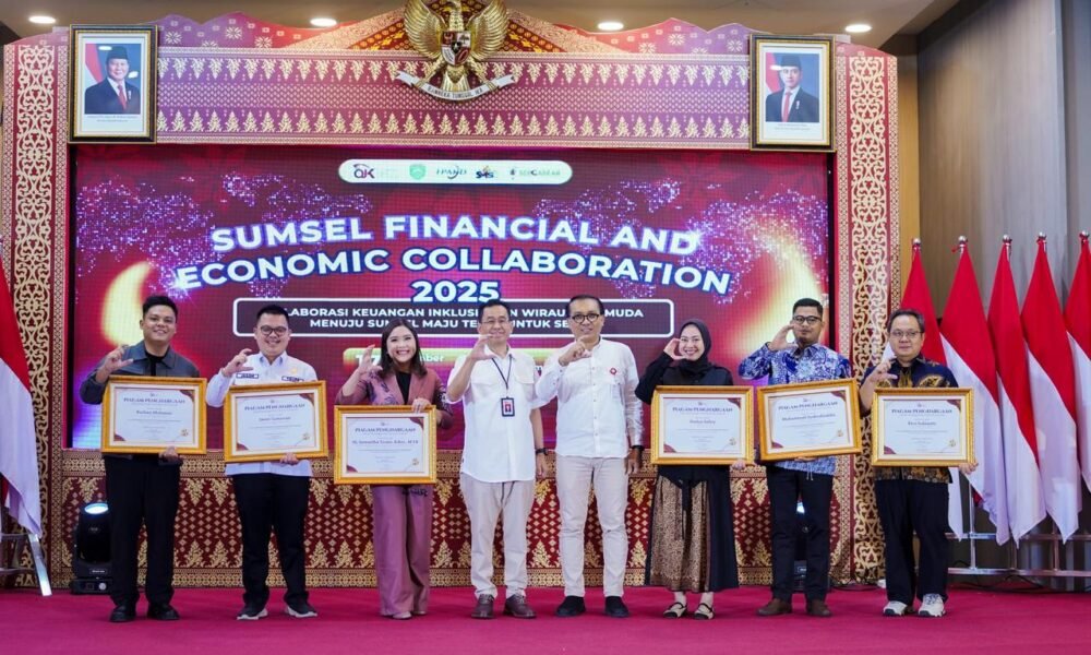 OJK Sumsel Dorong Kolaborasi Keuangan Inklusif dan Wirausaha Muda Lewat Sumsel Financial and Economic Collaboration 2025 OJK Provinsi Sumatera Selatan bersama Pemerintah Provinsi Sumatera Selatan dan para pemangku kepentingan saat pelaksanaan Sumsel Financial and Economic Collaboration 2025
