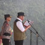 Gubernur Herman Deru Umumkan UMP Sumsel 2026 Naik 7,10 Persen Jadi Rp 3.942.963 Meski diguyur hujan deras, Kapolda Sumsel Irjen Pol Andi Rian R Djajadi bersama Gubernur Sumatera Selatan H Herman Deru memimpin Apel Gelar Pasukan Operasi Lilin Musi 2025 di halaman Griya Agung Palembang, Jumat (19/12/2025).