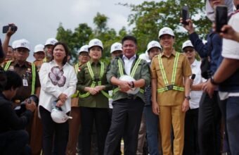 Pemancangan perdana tiang pancang pembangunan Sekolah Rakyat tahap kedua di kawasan Teluk Gelam, Kabupaten Ogan Komering Ilir (OKI), Selasa (23/12/2025).