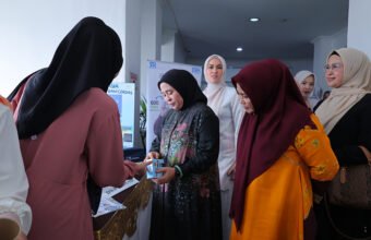 Ketua dan jajaran DWP Kota Palembang bersama Penasehat DWP usai kegiatan silaturahmi dan peringatan Isra Mi’raj Nabi Muhammad SAW 1447 H di Ruang Rapat Parameswara, Rabu (21/1/2026).