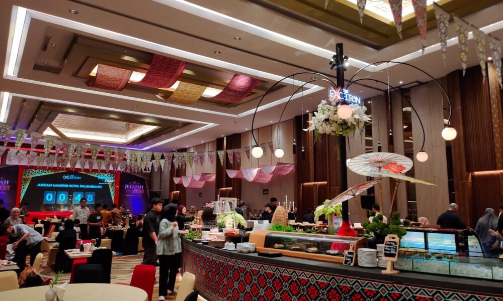 Nikmati Jelajah Rasa Iftar Buffet di The Excelton Hotel Palembang, Paket Mulai Rp188 Ribu! Selama bulan suci Ramadan, The Excelton Hotel Palembang dengan bangga mempersembahkan program berbuka puasa bertajuk “Jelajah Rasa Iftar Buffet”