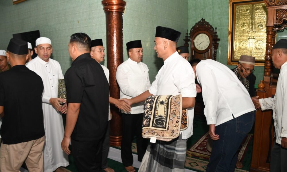 Perkuat Soliditas dan Kebersamaan, Korem 044/Gapo Gelar Salat Idulfitri 1447 H