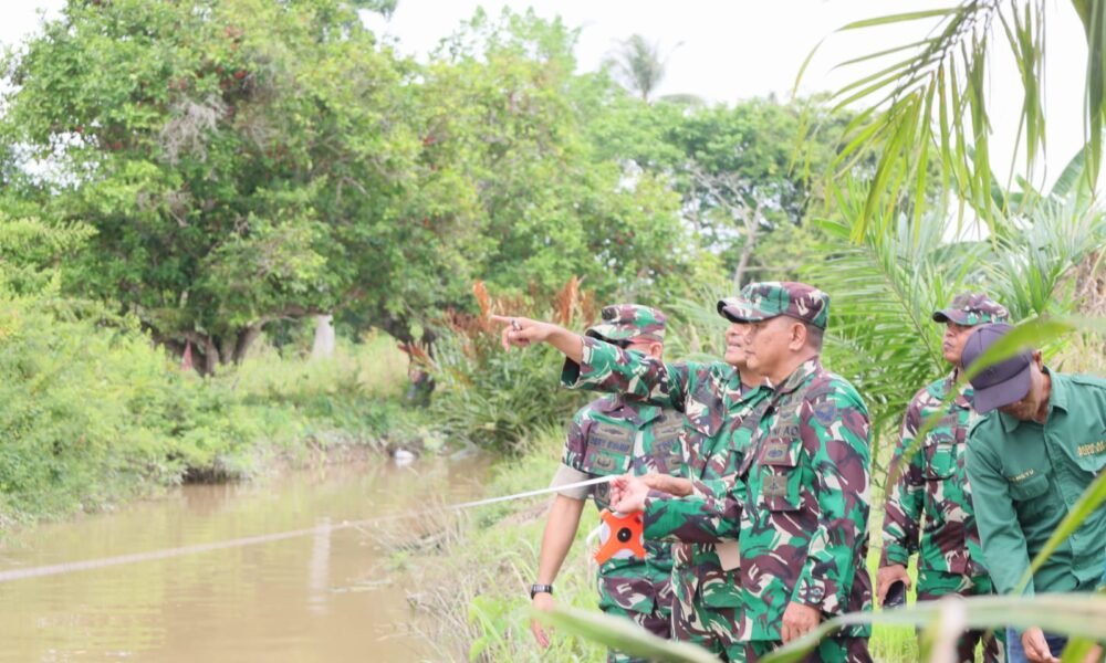 Kodim 0418/Palembang Survei Tiga Lokasi Strategis Pembangunan Jembatan di Gandus Kodim 0418/Palembang Survei Tiga Lokasi Strategis Pembangunan Jembatan di Gandus