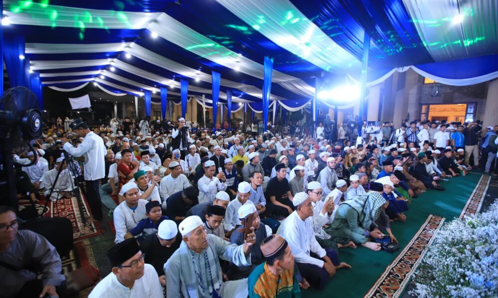 Gubernur Herman Deru Hadiri Takziah 40 Hari Wafatnya Kemas H Abdul Halim Ali