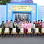 Wali Kota Ratu Dewa Bagikan Takjil Bersama Lazisnu PWNU Sumsel, Warga Antusias Posyan Simpang 5 DPRD Sumsel Sinergitas Antar-Instansi dalam Pengamanan, Kapolda Pastikan Kekuatan Personel