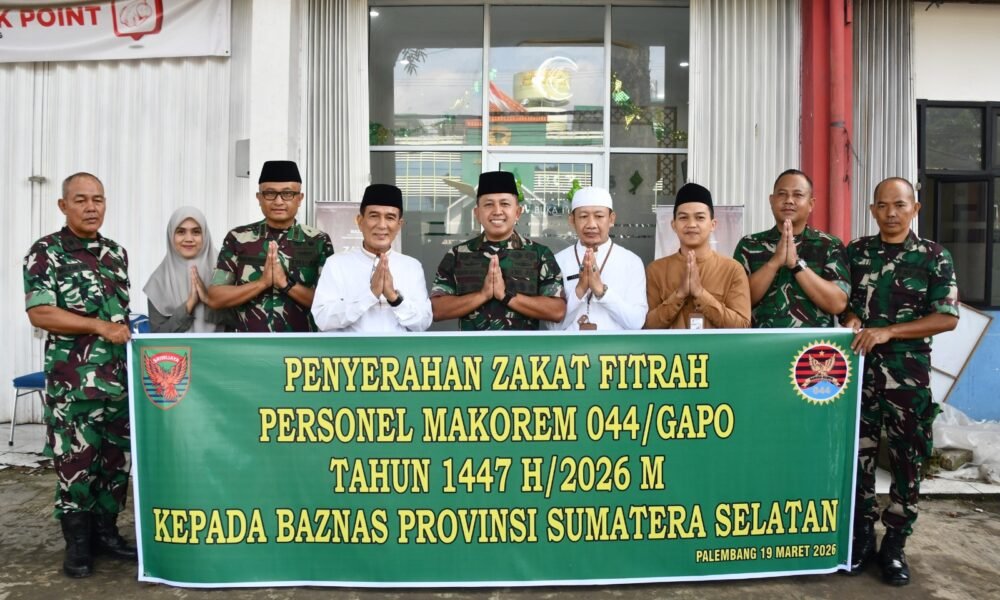 Brigjen TNI Khabib Serahkan Zakat Fitrah Keluarga Besar Korem 044/Gapo ke Baznas Sumsel Brigjen TNI Khabib Serahkan Zakat Fitrah Keluarga Besar Korem 044/Gapo ke Baznas Sumsel