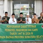Jaringan di Penyulang Patimura Terganggu, PLN ULP Prabumulih Gerak Cepat Brigjen TNI Khabib Serahkan Zakat Fitrah Keluarga Besar Korem 044/Gapo ke Baznas Sumsel