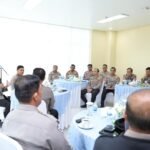Tren Menikah Setelah Lebaran, Kemenag: Layanan KUA Tetap Jalan di Tengah Kebijakan WFA Perkuat Soliditas Internal, Kapolda Sumsel Tekankan Kolaborasi dan Kompetensi Personel