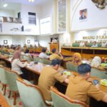 Gandeng Dukcapil, Rutan Palembang Lakukan Pemenuhan Hak Sipil Warga Binaan Targetkan Optimalisasi PAD, Pemkot Palembang Percepat Validasi Data Kendaraan
