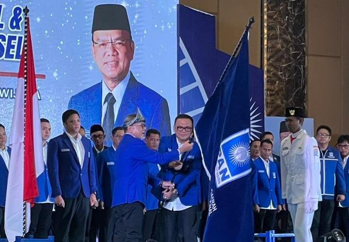 Joncik Muhammad Kembali Pimpin PAN Sumsel, Siap Wujudkan Target 3 Besar Joncik Muhammad Kembali Pimpin PAN Sumsel, Siap Wujudkan Target 3 Besar