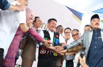 Program GEBRAK RUTILAHU Sumsel 2026, Herman Deru dan Ratu Dewa Targetkan 3.067 Rumah Rampung