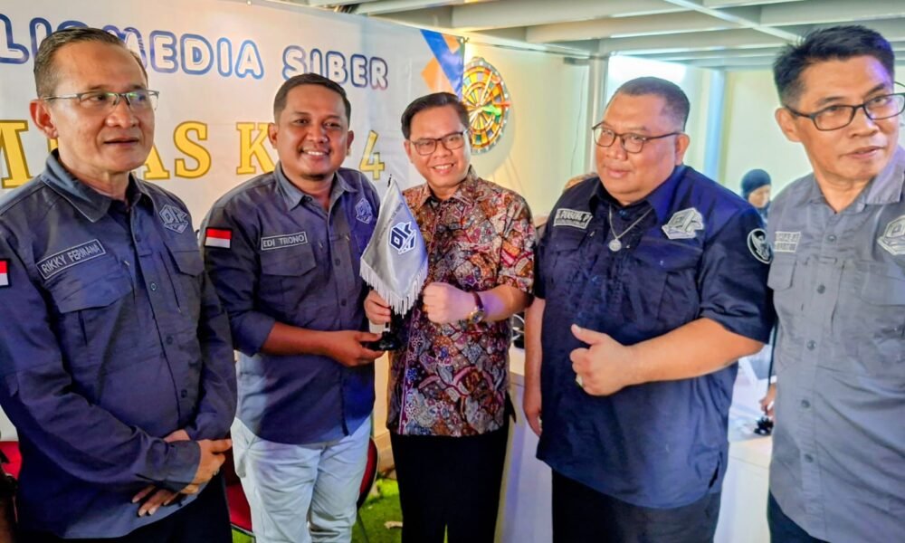 PJS Sumsel Raih Penghargaan Anggota Terbanyak, Edi Triono Siap Dukung Target Konstituen Dewan Pers