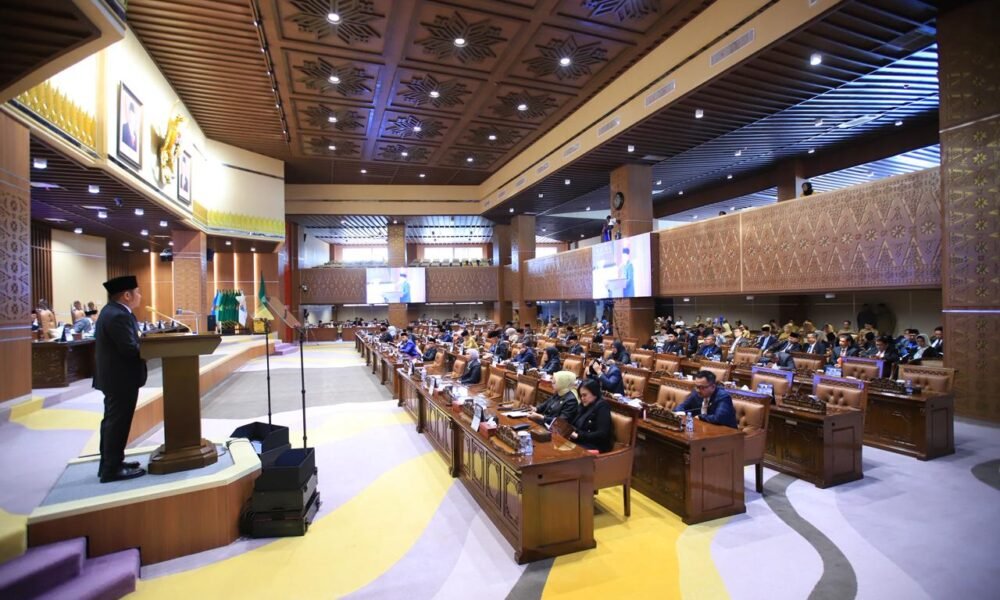 Raih Opini WTP ke-12 Berturut-turut, Gubernur Herman Deru Sampaikan Raperda Pertanggungjawaban APBD 2025 di DPRD Sumsel