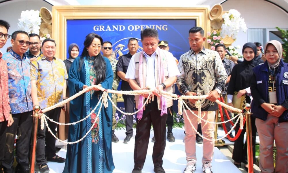 Herman Deru Tekankan Pengembangan Wisata Alam Harus Berbasis Kelestarian Lingkungan Herman Deru Tekankan Pengembangan Wisata Alam Harus Berbasis Kelestarian Lingkungan