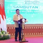 Herman Deru: Kapolda Sumsel Cup VI Jadi Ajang Lahirkan Bibit Baru Bulutangkis Sumsel Gubernur Sumatera Selatan (Sumsel) Dr. H. Herman Deru secara resmi membuka Sultan Muda Fair 2026 yang mengusung tema "Cakap Digital, Cerdas Finansial, dan Siap Berkarya untuk Sumsel Maju" di Kantor Otoritas Jasa Keuangan (OJK) Regional 7 Sumsel, Senin (6/7/2026). (Foto: istimewa)