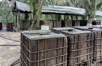 Polsek Keluang kembali menunjukkan komitmennya dalam memberantas praktik penyulingan minyak mentah ilegal (illegal refinery) di wilayah Kabupaten Musi Banyuasin (Muba). (Foto: istimewa)