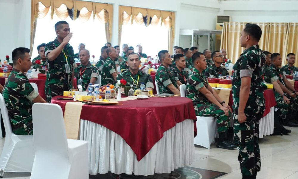 Asops Kasdam II/Swj Pimpin Rapat Evaluasi Bidang Operasi TA 2026 Asops Kasdam II/Swj Pimpin Rapat Evaluasi Bidang Operasi TA 2026. (Foto: Yulie/nara.sriwijayaterkini.id)