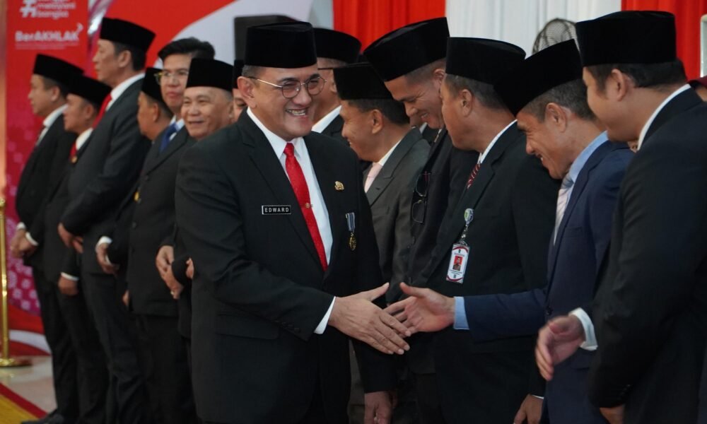 Kukuhkan Paskibraka Sumsel, Herman Deru: Jadilah Role Model Pemuda