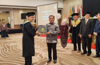 Hadir di Wisuda Unitas Palembang, Ketua DPRD Prabumulih Tekankan Peran Lulusan