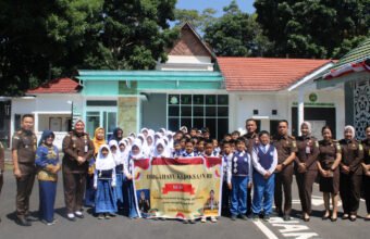 Kenalkan Hukum Sejak Dini, Kejari Pagar Alam Terima Kunjungan Pelajar SDN 74