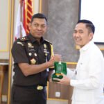 Ratu Dewa Ajak 700 Orang Selamatkan Sungai Musi dari Ancaman Sampah